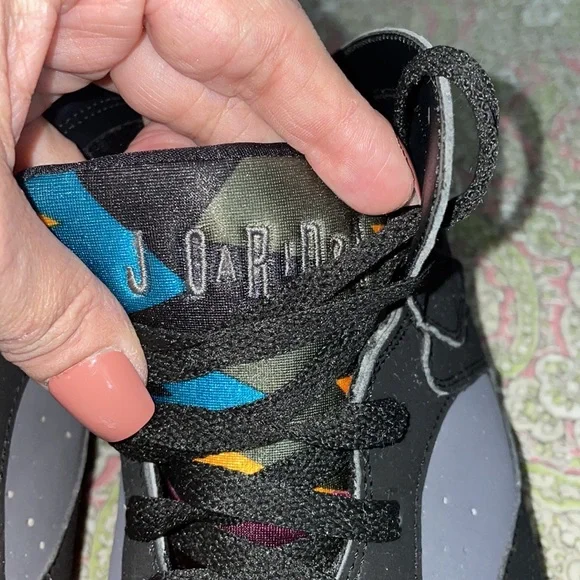 Mismatched sizes 13/11 mens Air Jordan Retro Bordeaux 2015 #7 - Picture 6 of 9